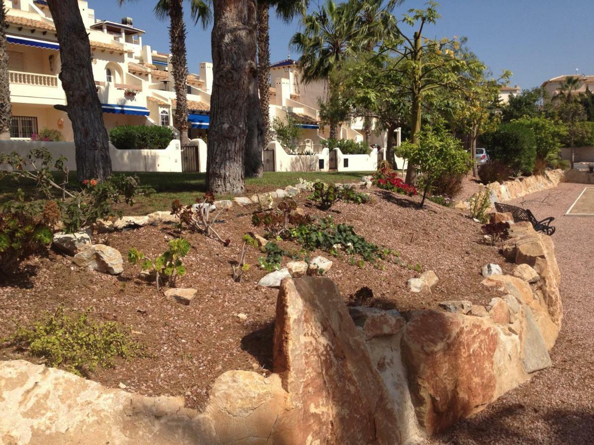 Casa Lovia Leilighet Dehesa de Campoamor  Eksteriør bilde